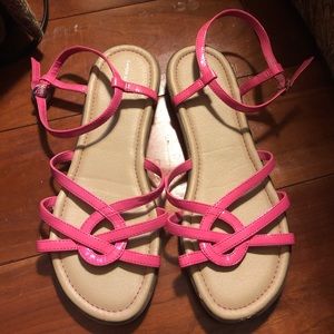 Lands’ End WORN TWICE Pink Sandals